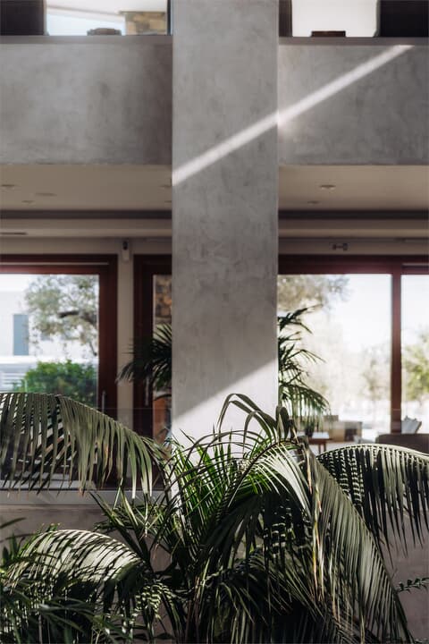 Gallery ostria-general-may-2025-_lobby-main-2.jpg